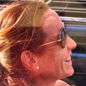 Meet your Posher, Darrelle